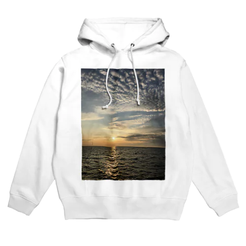 あの夏の日の夕暮れ Hoodie