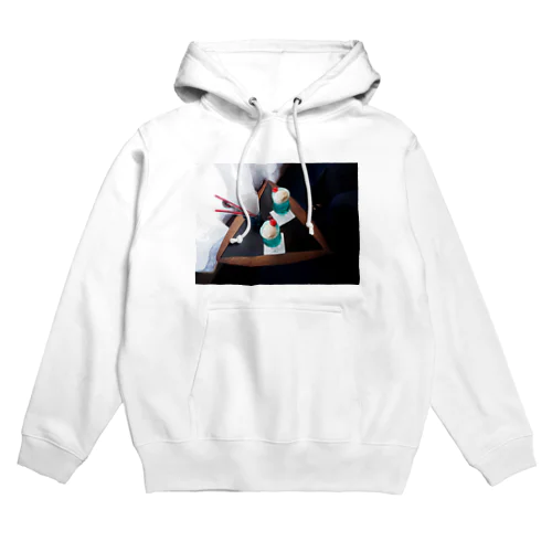 青いクリームソーダ Hoodie