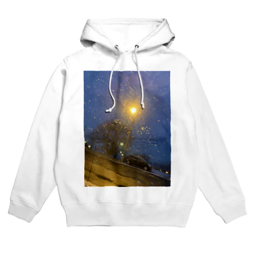 雪降る夜に Hoodie