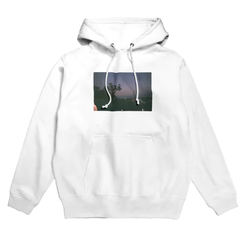 空にはたくさんの色がある Hoodie