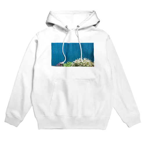 実家に帰ったつもりだよ Hoodie