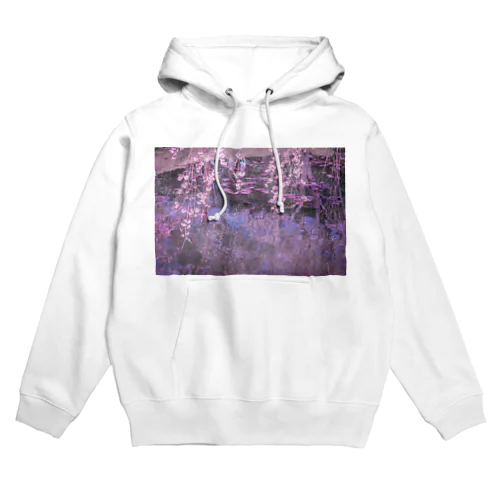 02pond Hoodie