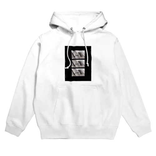 想い手 Hoodie