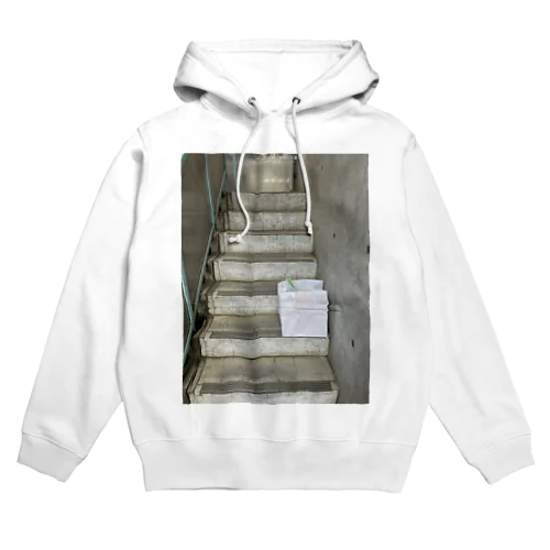 置き配 Hoodie