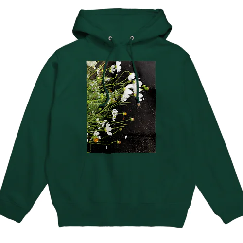 202209181410001　雨の中の秋桜 Hoodie