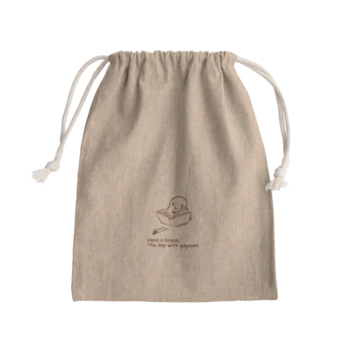 読書中2 Mini Drawstring Bag