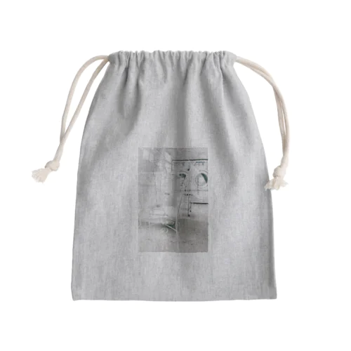 コインランドリー、メランコリー。 Mini Drawstring Bag