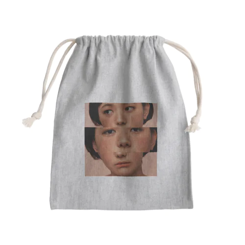 側kasuchan Mini Drawstring Bag