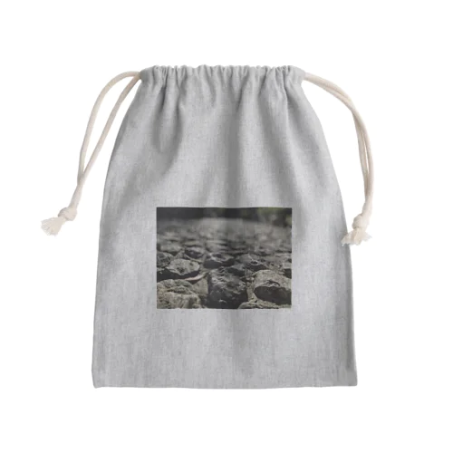 石畳 Mini Drawstring Bag