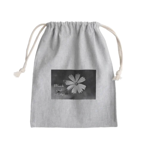 MONOCHROME FLOWER Mini Drawstring Bag