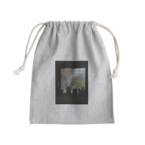 美・シルエット Mini Drawstring Bag