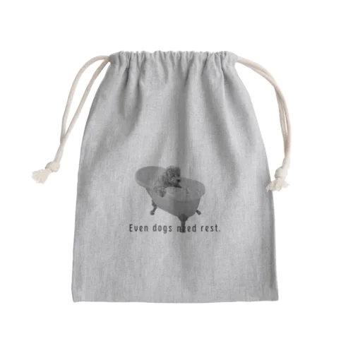 犬だって休みたい(モノクロ) Mini Drawstring Bag