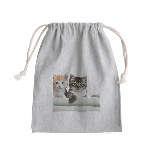 子猫の微笑み、心のオアシス Mini Drawstring Bag