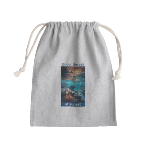 夕暮れの海の底！Under the SEA at sunset Mini Drawstring Bag