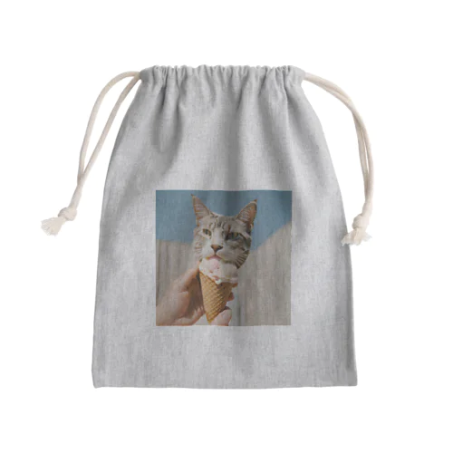 アイスにかぶりつく猫 Mini Drawstring Bag