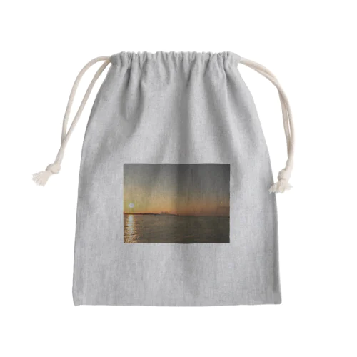 台湾淡水の夕日と月 Mini Drawstring Bag