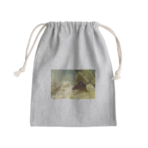 海中写真　クロヘリアメフラシ Mini Drawstring Bag