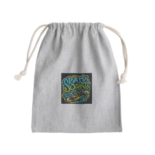 スケートボードをモチーフにしたロゴTシャツ Mini Drawstring Bag