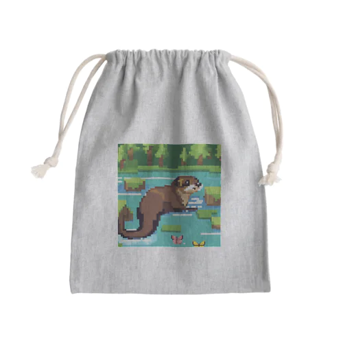 流れの中でバタフライスタイルで泳ぐコツメカワウソ Mini Drawstring Bag