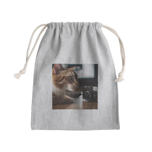 猫ちゃん　v8 Mini Drawstring Bag