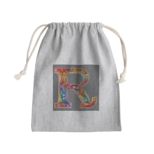 一文字のアルファベットが、美しく装飾されたデザインです Mini Drawstring Bag