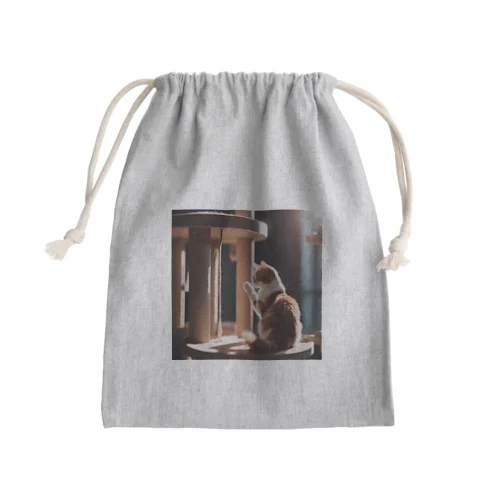 参拝する猫 Mini Drawstring Bag