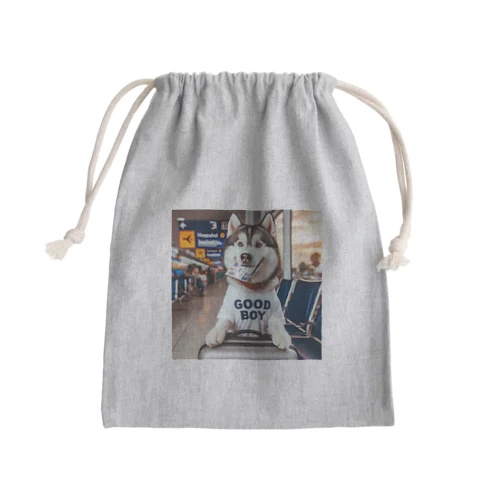 搭乗口を目指すGOOD BOY Mini Drawstring Bag