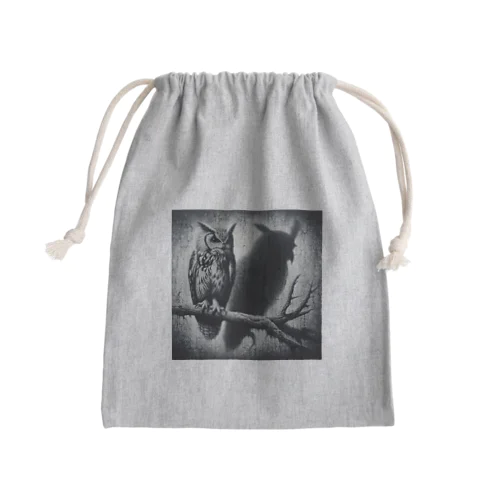 不思議な魅力漂う梟 Mini Drawstring Bag