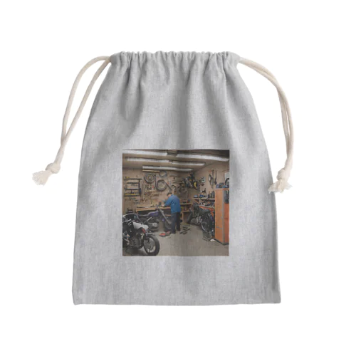 熟練のメカニック、創造の空間 Mini Drawstring Bag