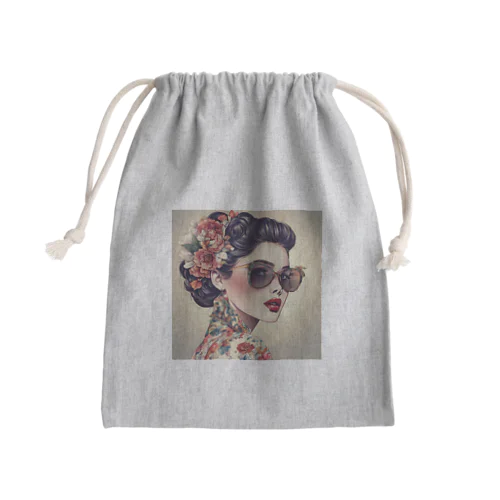 美女と花 Mini Drawstring Bag