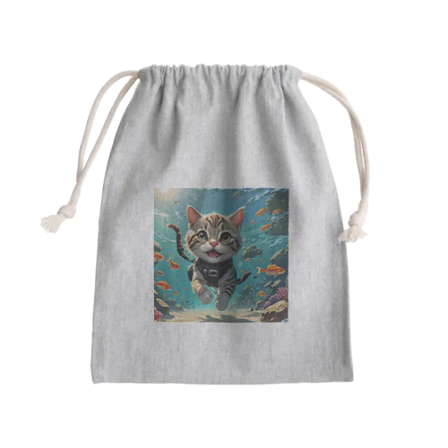 猫ダイバー Mini Drawstring Bag