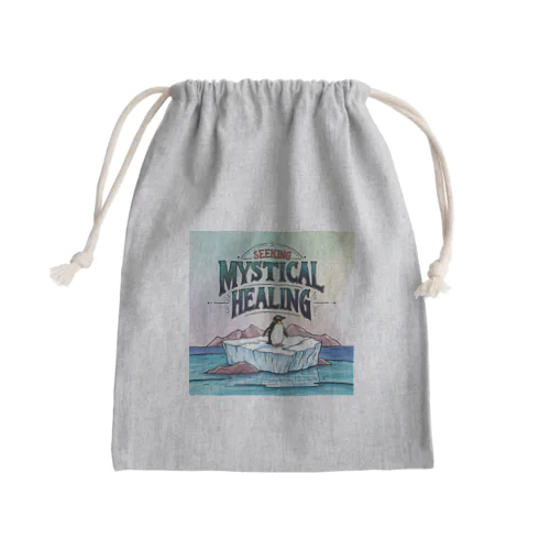 「手描きのペンギンと氷山の風景」 Mini Drawstring Bag