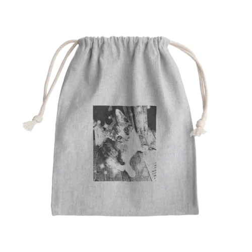 カメラ目線ネコちゃん(モノクロ) Mini Drawstring Bag