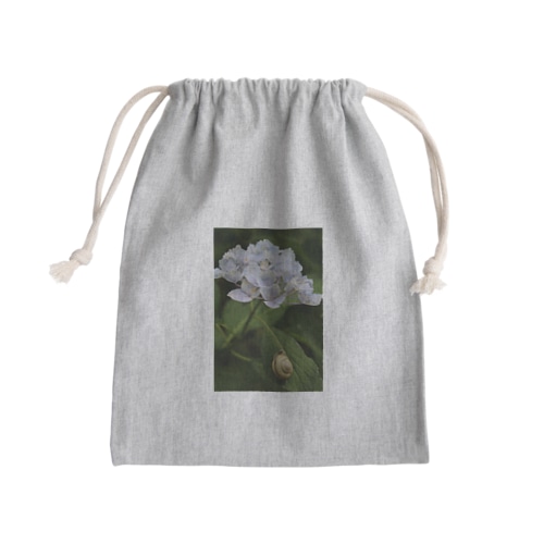 紫陽花とカタツムリ Mini Drawstring Bag