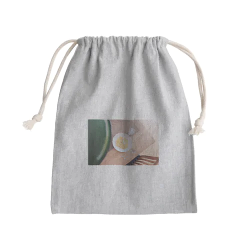 楽しい昼食 Mini Drawstring Bag