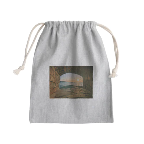 覗くと夕日 Mini Drawstring Bag