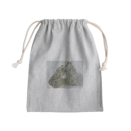 ベビーシューズの銀細工 Mini Drawstring Bag