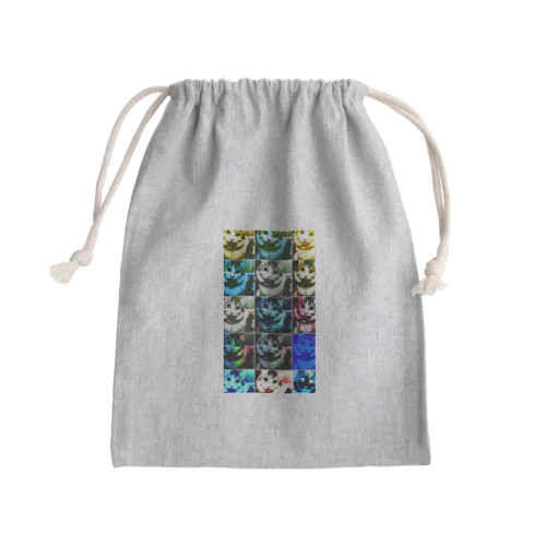 momoいっぱい Mini Drawstring Bag