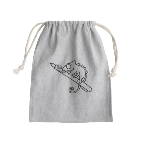 万年筆を持ったカメレオン Mini Drawstring Bag