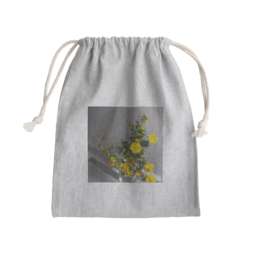 nekono花 Mini Drawstring Bag
