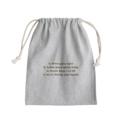 綾瀬流リラックス法（茶） Mini Drawstring Bag