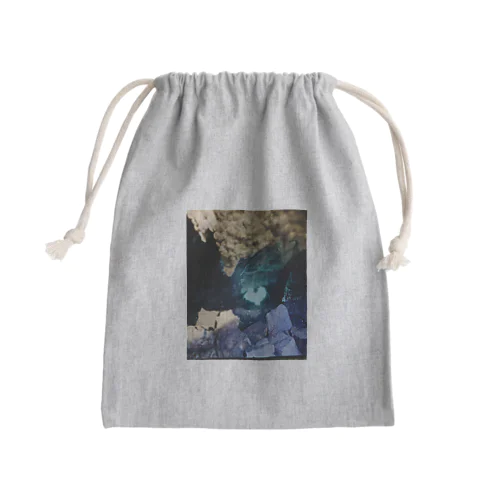鍾乳洞の青いハート Mini Drawstring Bag