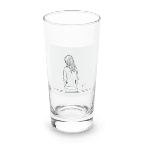 シンプルライフ　ー休憩中の女性ー Long Sized Water Glass