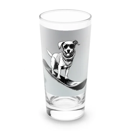 スノーボード中のピーグル犬 Long Sized Water Glass