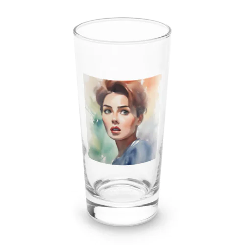 女性の驚きの表情が何かを見つめる Long Sized Water Glass