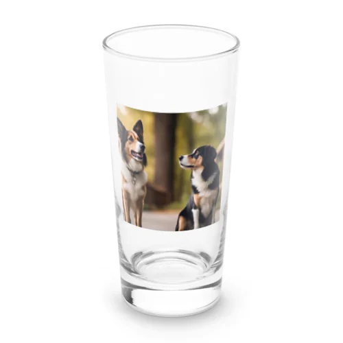 ２匹のかわいいワンちゃん Long Sized Water Glass