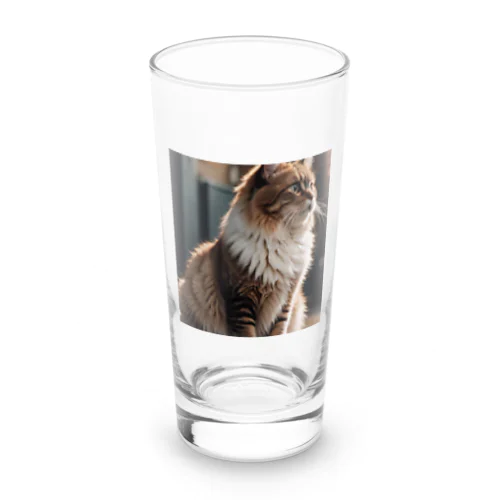 遊び疲れた猫のふわふわのしっぽ Long Sized Water Glass