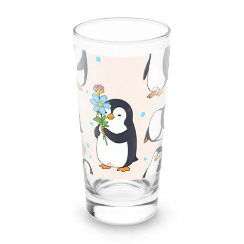 花を持ったかわいいペンギン Long Sized Water Glass