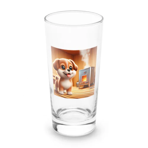 可愛い子犬がサウナでととのう Long Sized Water Glass