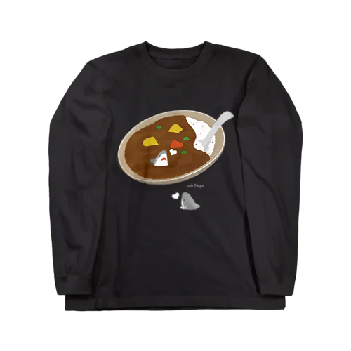 カレーの中と外で視線を交わすサメ ロングスリーブTシャツ